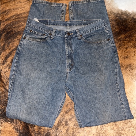 Men’s Wrangler Jeans - Picture 2 of 4